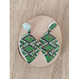 Boucle Arabesque verte en bois