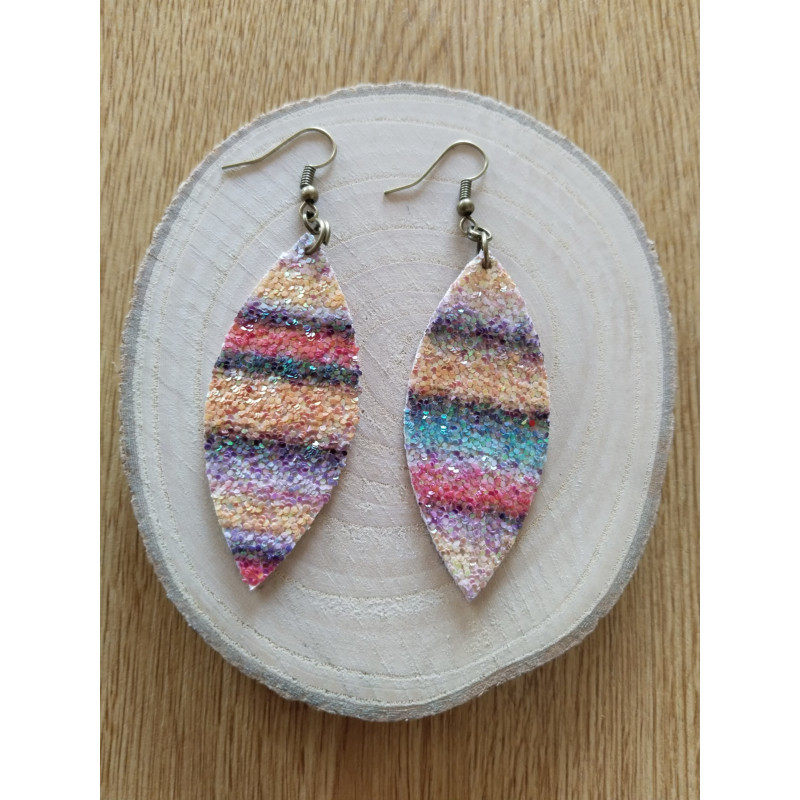 Boucle d’oreille colorée