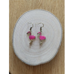 Boucle d’oreille flamant rose