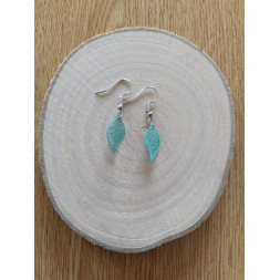 Boucle d’oreille petite feuille