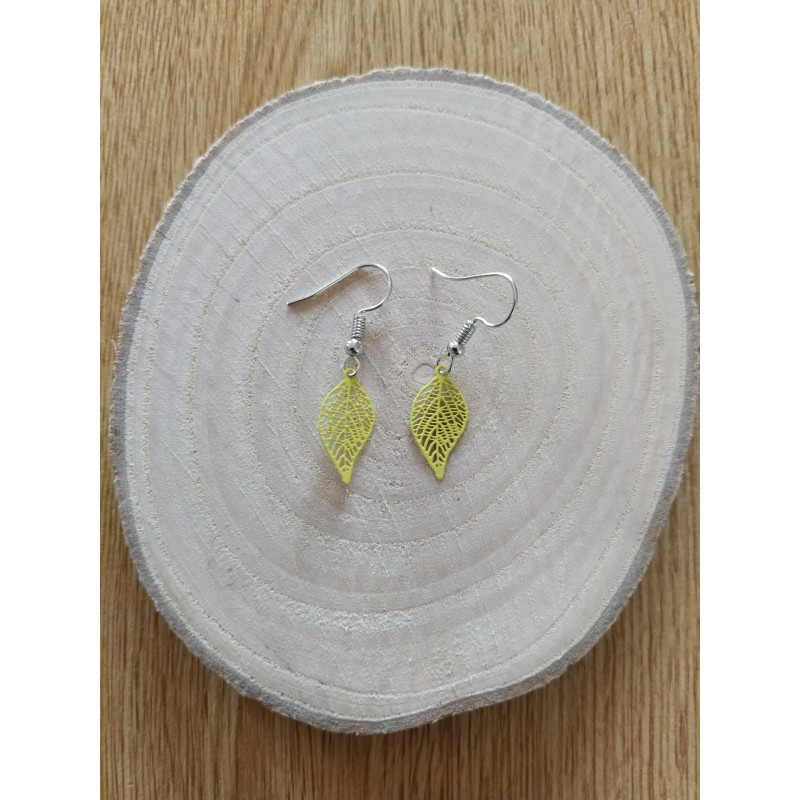 Boucle d’oreille feuille