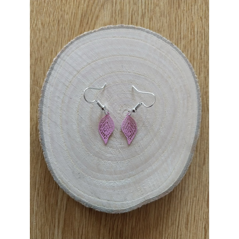 Boucle d’oreille rose