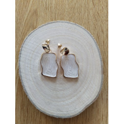 Boucle chic blanche pastel