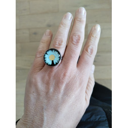 Une marguerite en bague