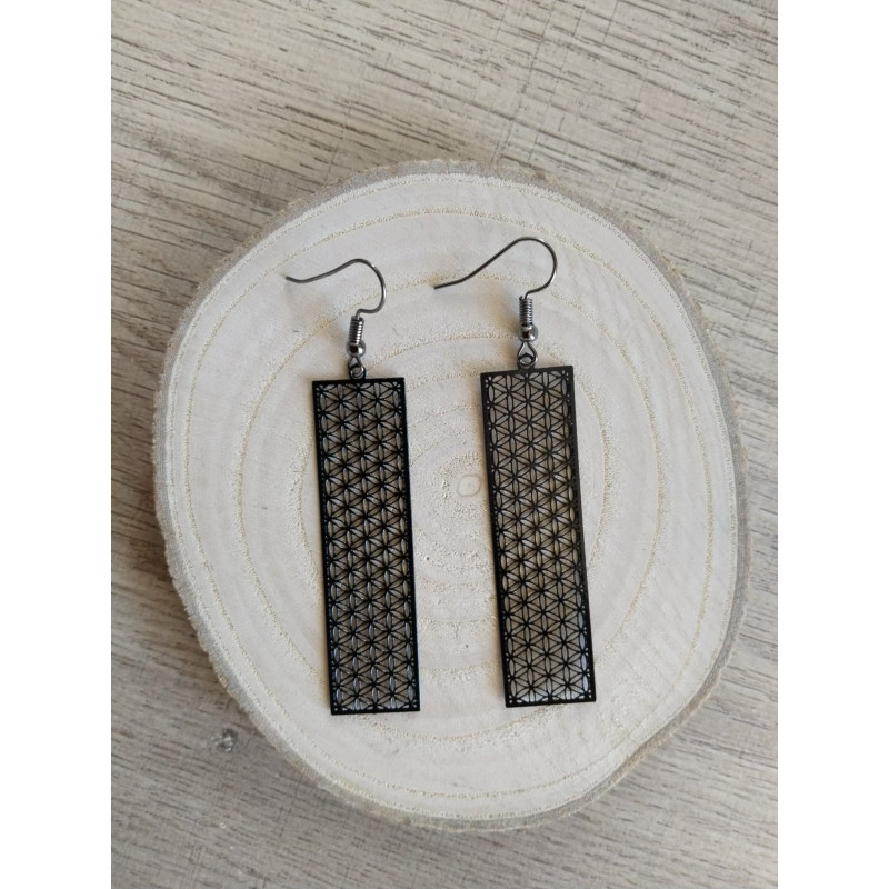 boucle d’oreille lame noire