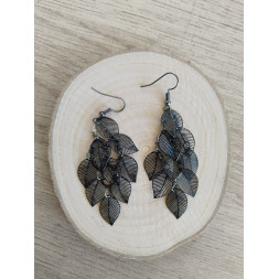 Boucle d’oreille feuilles en cascade