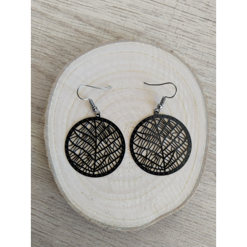 Boucle d’oreille graphique