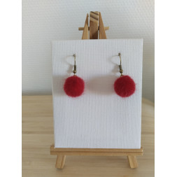 Boucle d’oreille petit pompon rouge