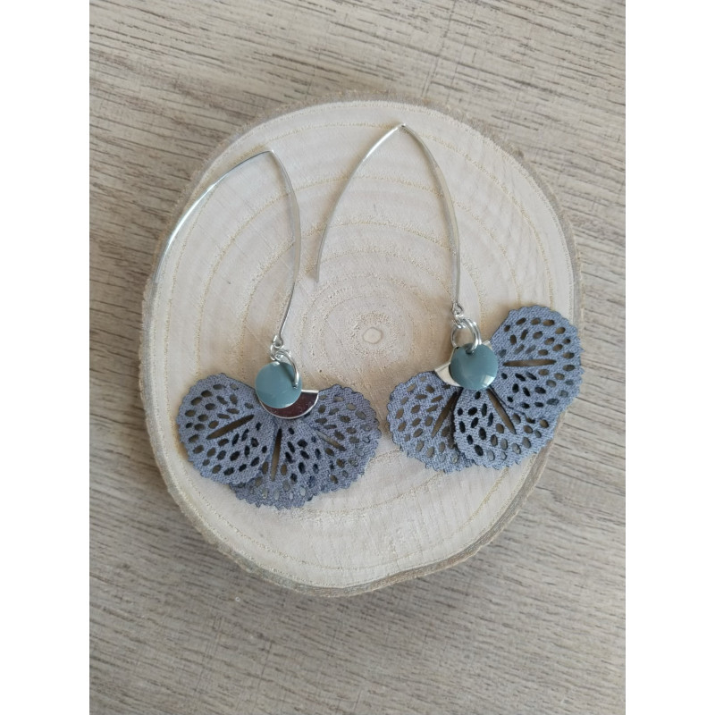 Boucle d’oreille bohème grise