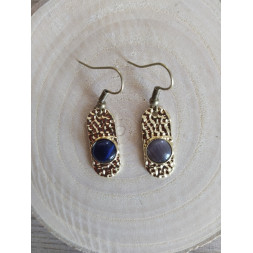 Boucle d’oreille asymétrique