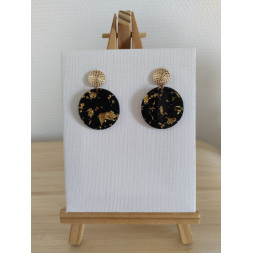 Boucle d’oreille ronde noire et en or
