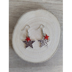 Boucle d’oreille étoilée