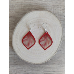 Boucle d’oreille en goutte rouge