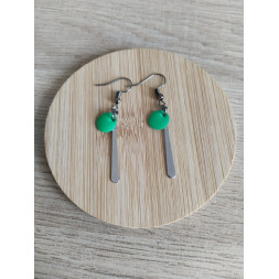Boucle d’oreille contemporaine