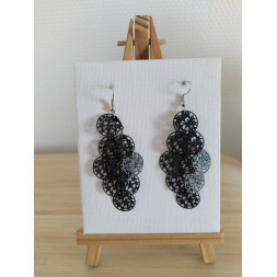 Boucle d’oreille cascade en étoile