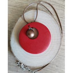 collier en bois Balsa rouge