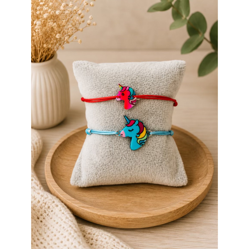 Des bracelets en licorne colorés