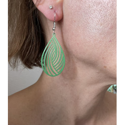 Boucle d’oreille feuille verte