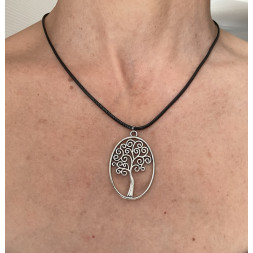 Collier en arbre de vie