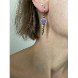 Boucle d’oreille moderne
