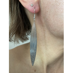 Boucle d’oreille argentée façon canopée