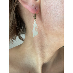 Boucle d’oreille en chat