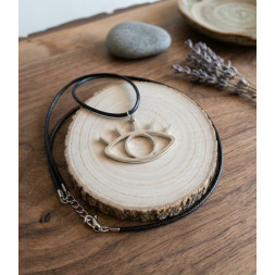 Collier en oeil protecteur